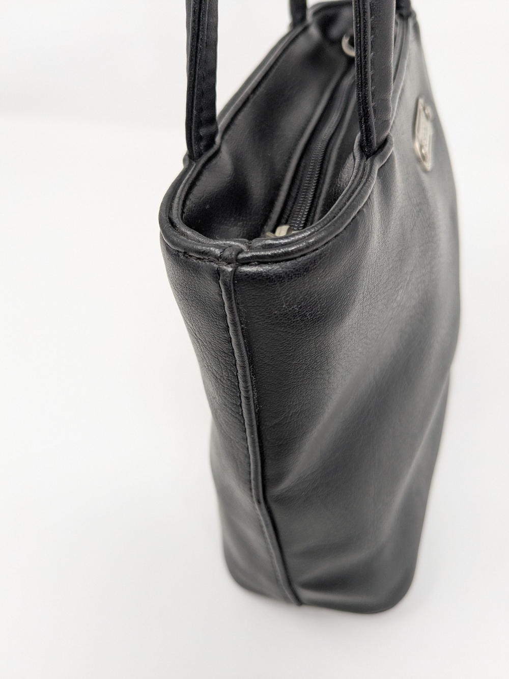 Esprit Black Smooth Leather Small Satchel Bag - Picture 7 of 15